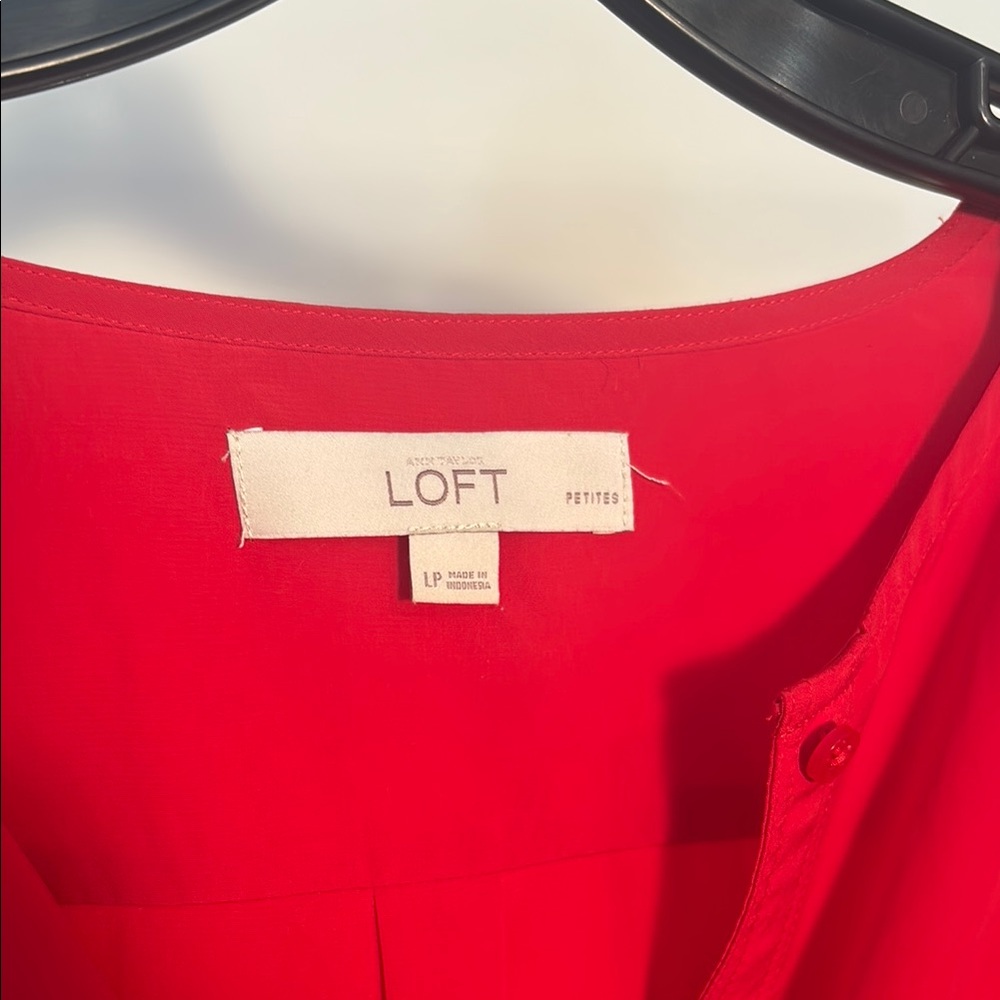 LOFT Red Long Sleeve Petite Blouse - Picture 2 of 3